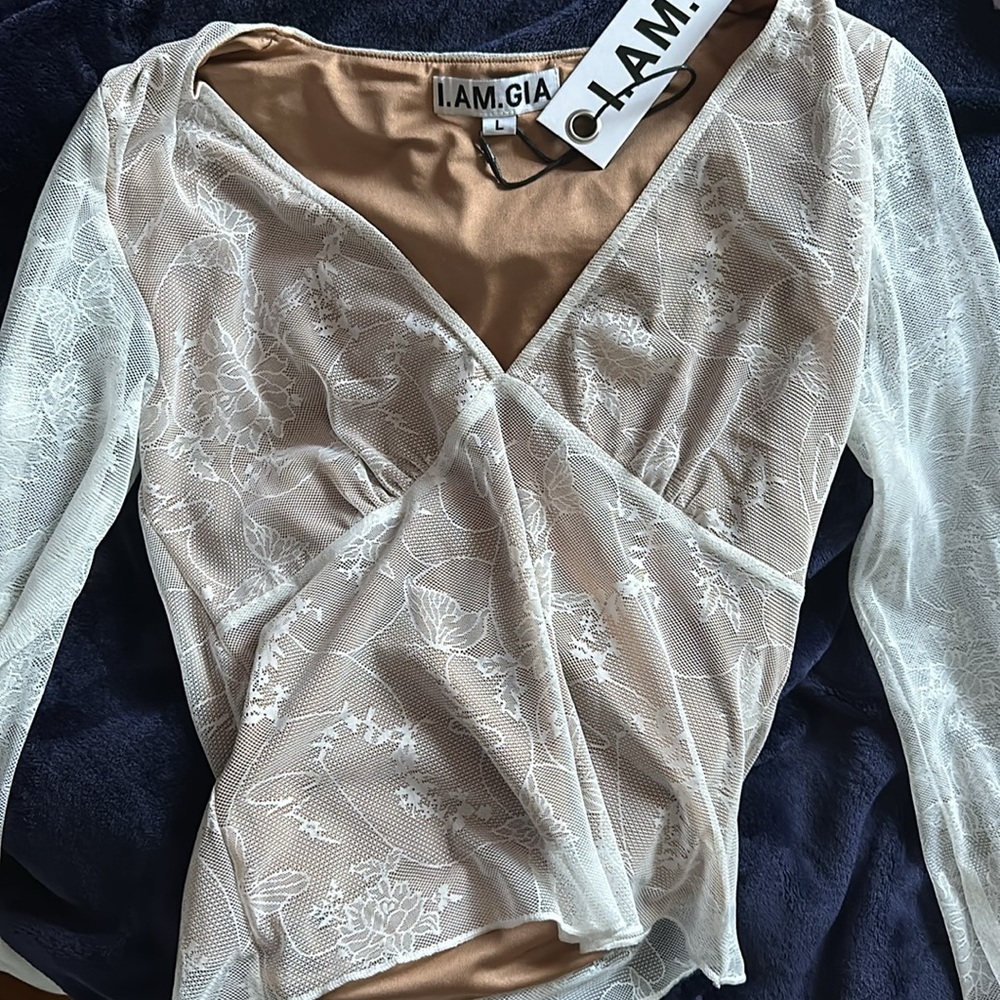 NEW I.AM.GIA YVETTE TOP - WHITE BUTTERFLY LACE